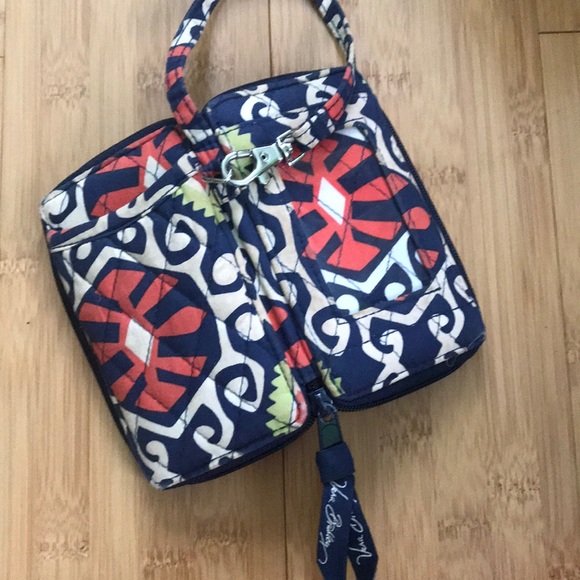 Vera Bradley wristlet wallet - Picture 3 of 3
